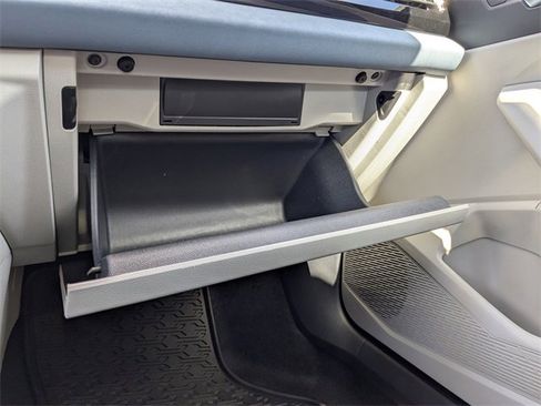 New 2026 Volkswagen Jetta SE image 27