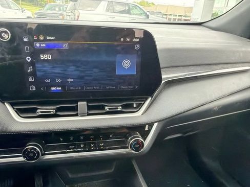 Used 2026 Chevrolet Equinox LT AWD/4WD image 47