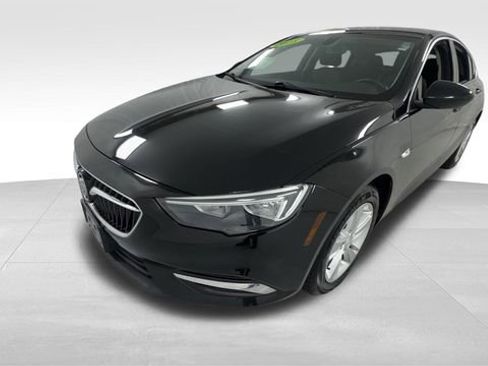 Used 2018 Buick Regal Preferred FWD image 7
