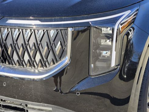 New 2026 Kia Carnival FWD image 6