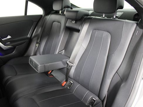 Used 2025 Mercedes-Benz CLA 250 image 27