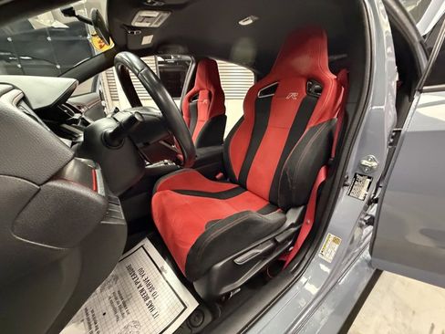 Used 2019 Honda Civic Type R image 8