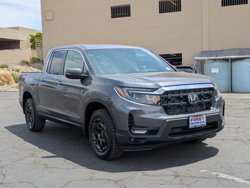 New 2025 Honda Ridgeline RTL+ image 3