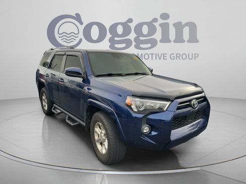 Used 2023 Toyota 4Runner SR5 RWD image 4