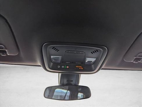 Used 2023 Chevrolet Traverse LT w/ LPO, Floor Liner Package AWD/4WD image 20