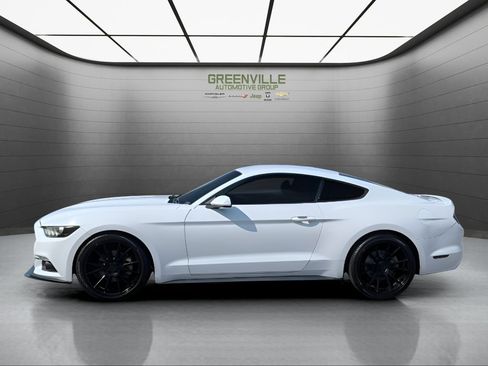Used 2016 Ford Mustang Coupe w/ Equipment Group 051A RWD image 2