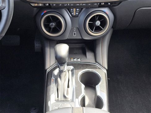 Certified 2024 Chevrolet Blazer Premier w/ Driver Confidence II Package image 23