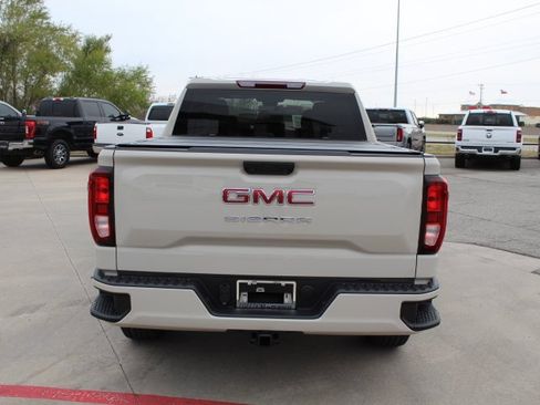 New 2026 GMC Sierra 1500 Pro w/ Graphite Edition image 4