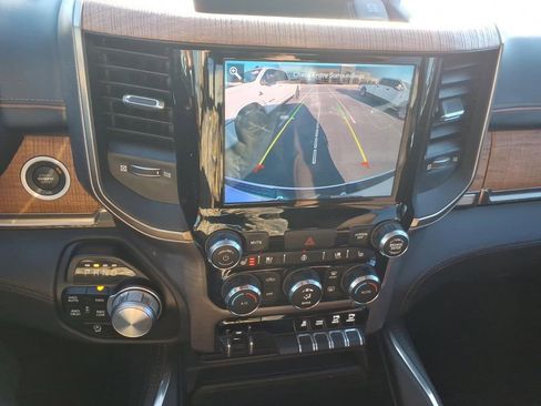 Used 2021 RAM 1500 Limited w/ Body Color Bumper Group image 19