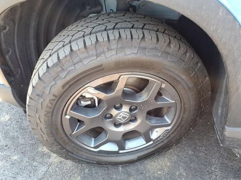 Used 2024 Honda Pilot TrailSport image 23