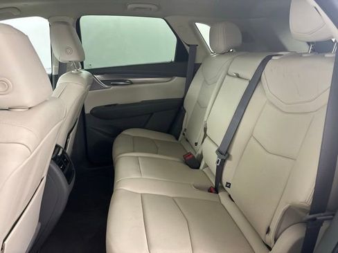 Used 2023 Cadillac XT5 Premium Luxury image 12