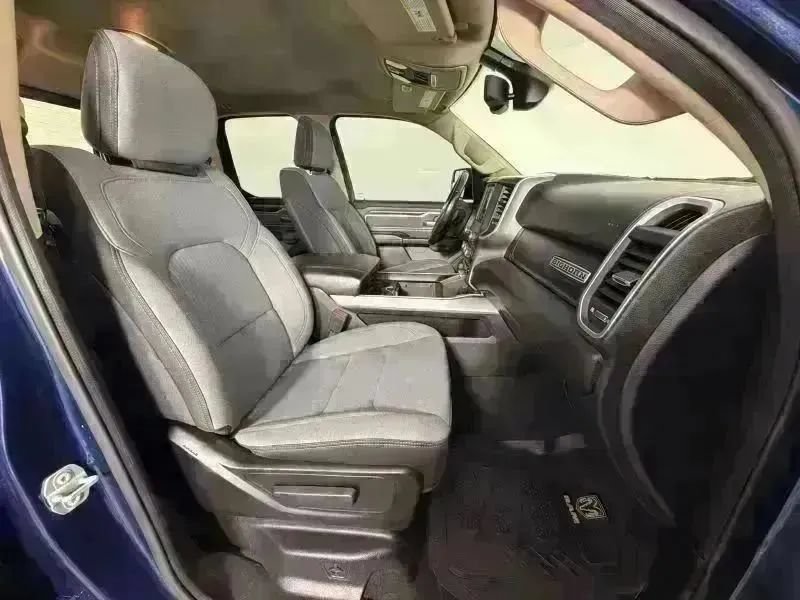 Used 2019 RAM 1500 Big Horn AWD/4WD image 32