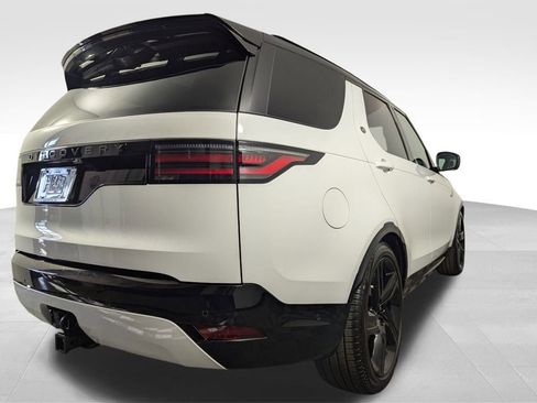 Used 2024 Land Rover Discovery Dynamic SE image 65