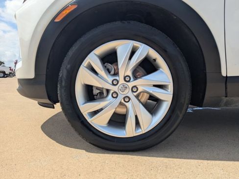 Used 2025 Buick Encore GX Preferred FWD image 22