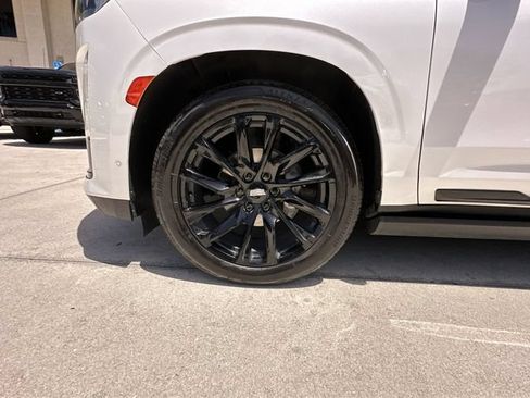 Certified 2023 Cadillac Escalade Sport w/ Touring Package RWD image 18