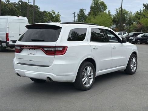 Used 2024 Dodge Durango GT RWD image 13
