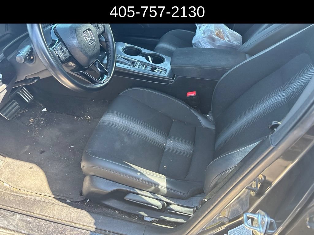 Used 2024 Honda Civic Sport image 3