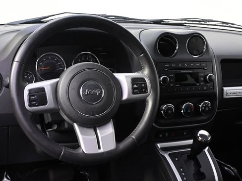 Used 2017 Jeep Compass High Altitude AWD/4WD image 12
