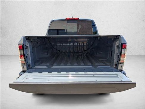 Used 2024 Nissan Frontier Pro-X RWD image 6