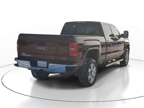 Certified 2017 GMC Sierra 2500 SLT image 4