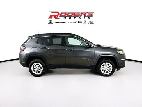Used 2021 Jeep Compass Sport AWD/4WD image 9