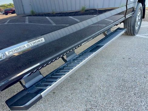 Used 2019 Ford F250 Lariat w/ Chrome Package AWD/4WD image 33