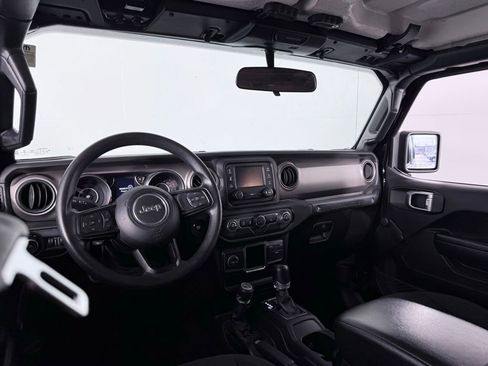 Used 2020 Jeep Wrangler Unlimited Sport image 18