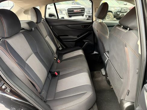 Used 2019 Subaru Crosstrek 2.0i Premium w/ Popular Package #2 AWD/4WD image 18