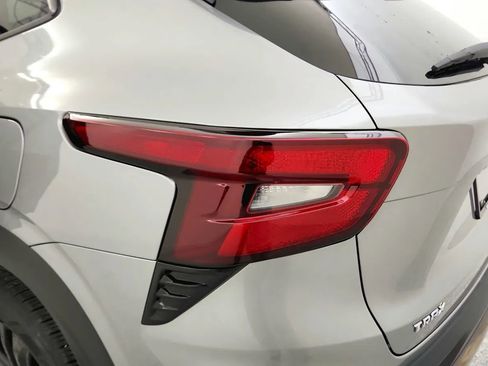 Used 2025 Chevrolet Trax ACTIV w/ Driver Confidence Package image 15