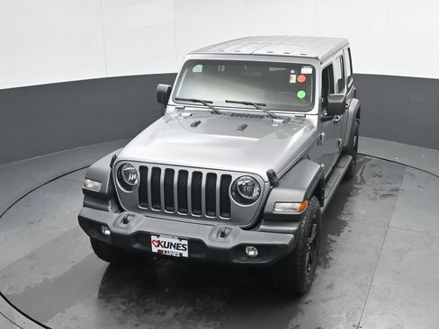 Used 2021 Jeep Wrangler Unlimited Sport AWD/4WD image 35