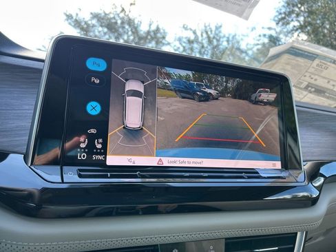 New 2026 Volkswagen Atlas SEL Premium R-Line AWD/4WD image 37