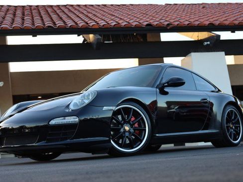 Used 2011 Porsche 911 Carrera S image 3