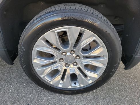 Used 2020 GMC Sierra 1500 Denali w/ Denali Ultimate Package image 22