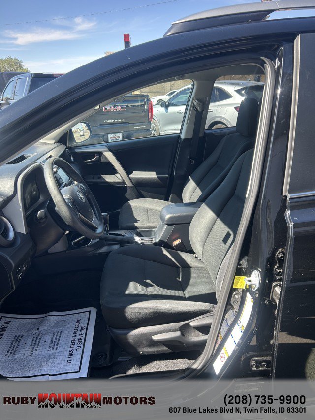 Used 2017 Toyota RAV4 LE w/ All Weather Liner Package AWD/4WD image 4