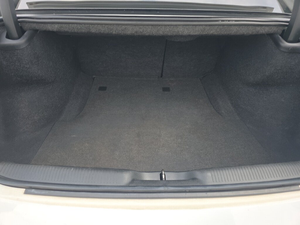 Used 2017 Dodge Charger R/T RWD image 17