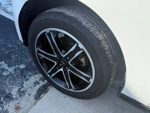 Used 2020 Ford Expedition Limited w/ Equipment Group 303A RWD image 8