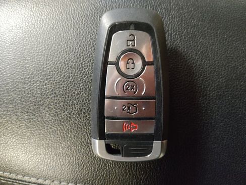 Used 2021 Ford Escape SEL FWD image 32