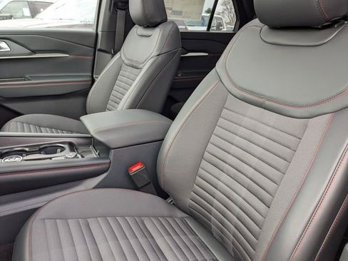 New 2026 Ford Explorer ST-Line image 22