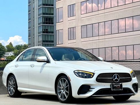 Used 2023 Mercedes-Benz E 350 4MATIC Sedan image 1