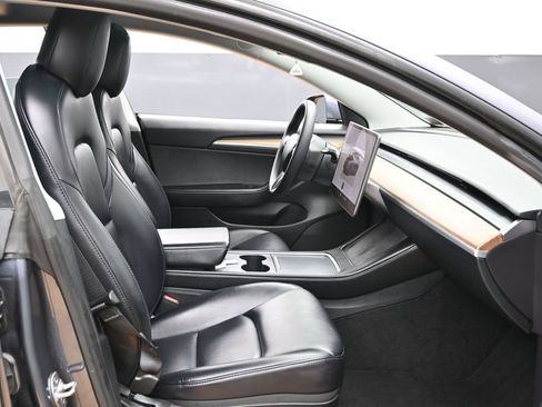 Used 2023 Tesla Model 3 Standard Range RWD image 37