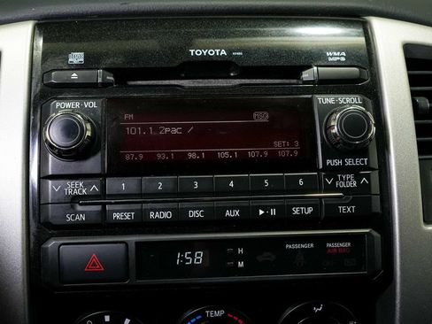 Used 2012 Toyota Tacoma PreRunner w/ SR5 Pkg RWD image 21