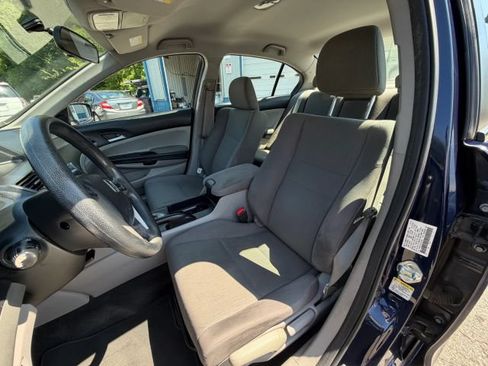 Used 2012 Honda Accord LX image 9