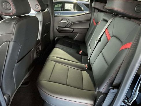 New 2026 Chevrolet Colorado Z71 w/ Technology Package image 11