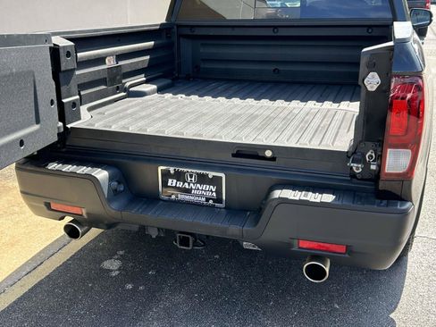 Certified 2024 Honda Ridgeline RTL image 6