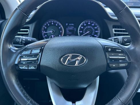 Used 2019 Hyundai Elantra Limited w/ Cargo Package image 19
