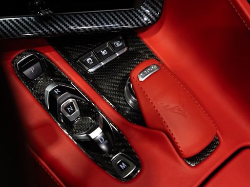 Used 2021 Chevrolet Corvette Stingray Premium Conv w/ Z51 Performance Package image 31