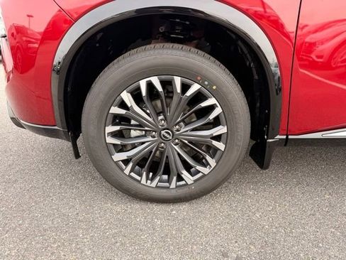 New 2026 Nissan Rogue Platinum w/ Platinum Premium Package image 9