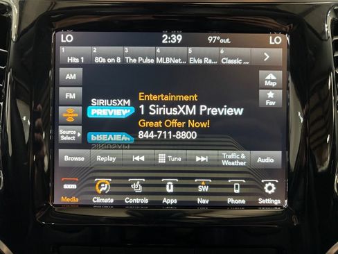 Used 2019 Jeep Cherokee Limited AWD/4WD image 23