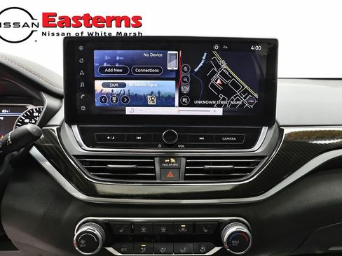 Used 2023 Nissan Altima 2.5 SR w/ SR Premium Package FWD image 12