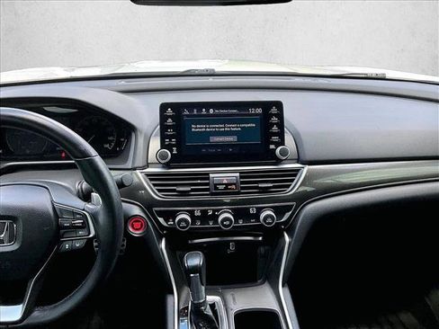 Used 2019 Honda Accord Sport image 8